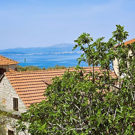 Apartmani Neva Supetar Kültér fotó