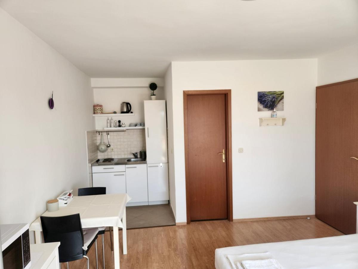 Apartmani Neva Supetar Kültér fotó