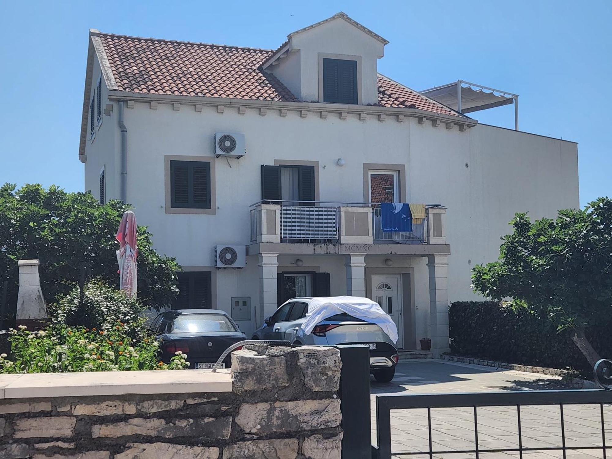 Apartmani Neva Supetar Kültér fotó