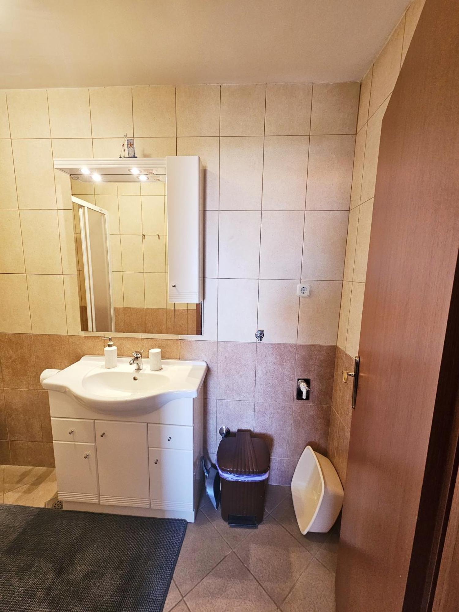 Apartmani Neva Supetar Kültér fotó