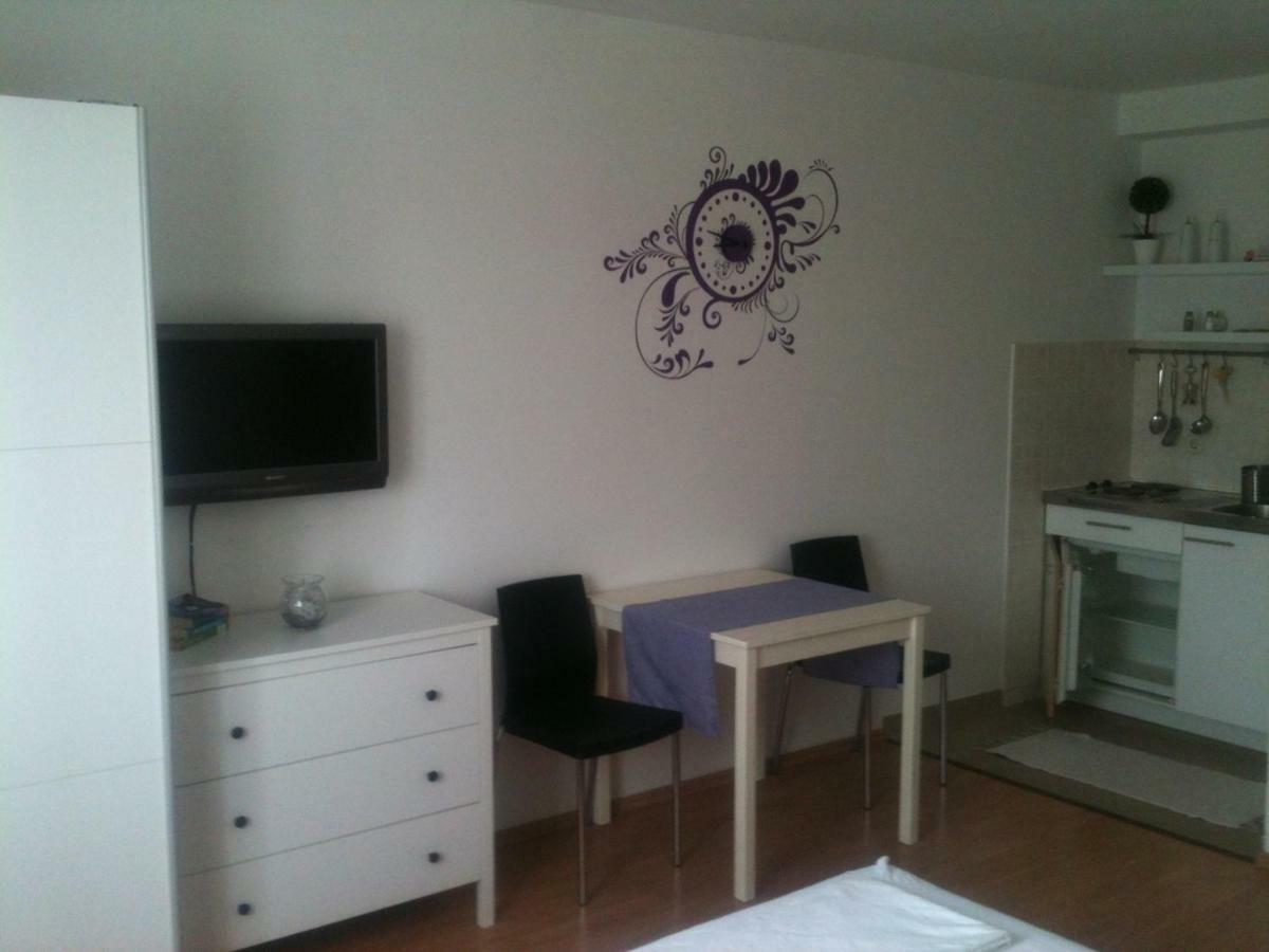 Apartmani Neva Supetar Kültér fotó